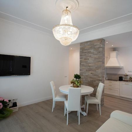 Suite Imperiale Colosseo Roma Exterior foto