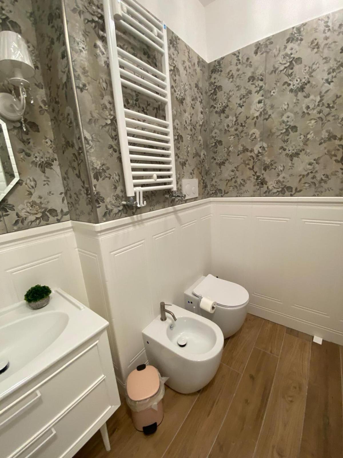 Suite Imperiale Colosseo Roma Exterior foto
